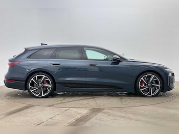 Used Audi S6 e-tron Avant 2025 for sale - 78776998: Photo