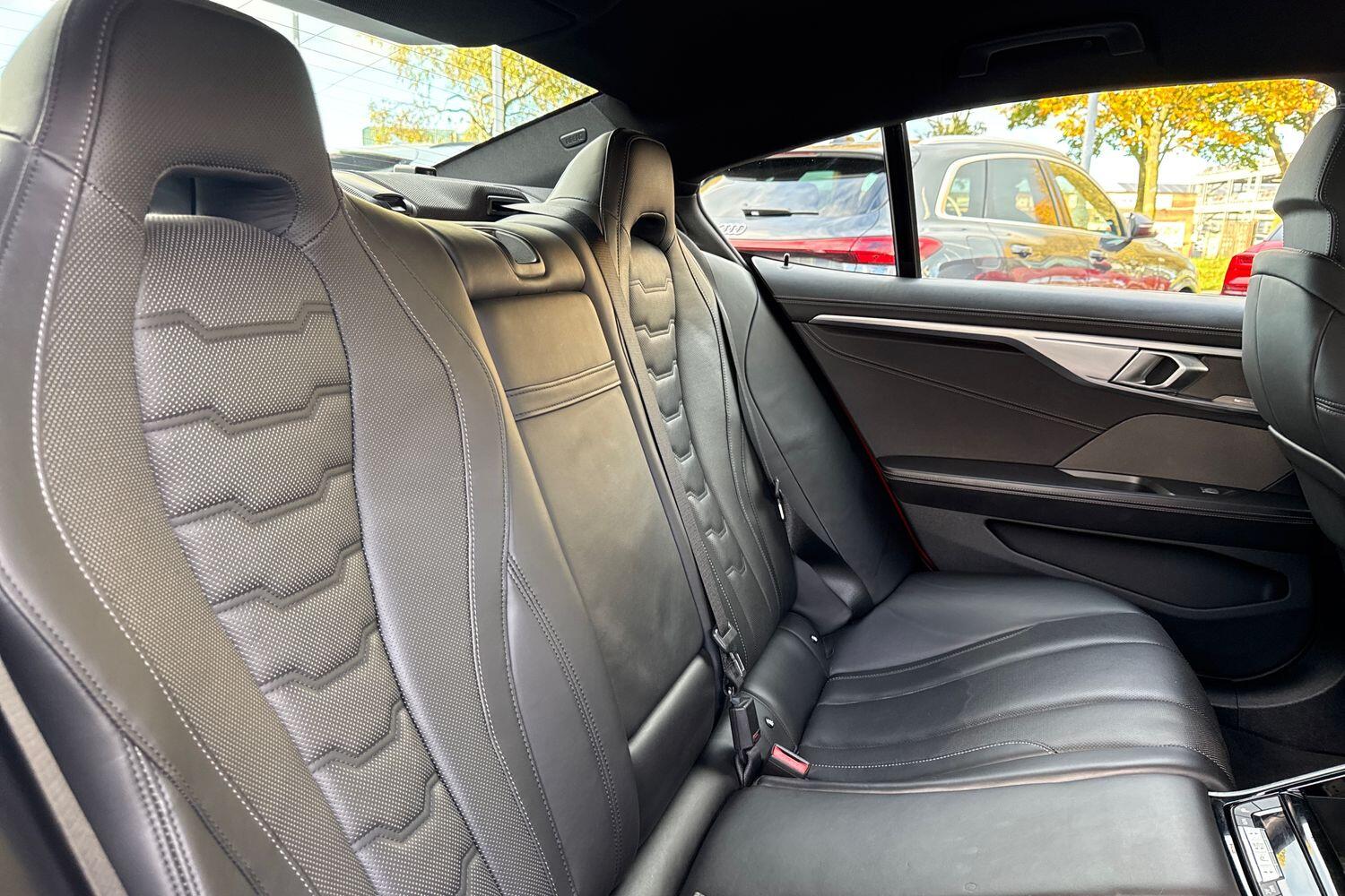 Used BMW 8 Series 2021 for sale - 76353108: Photo 13