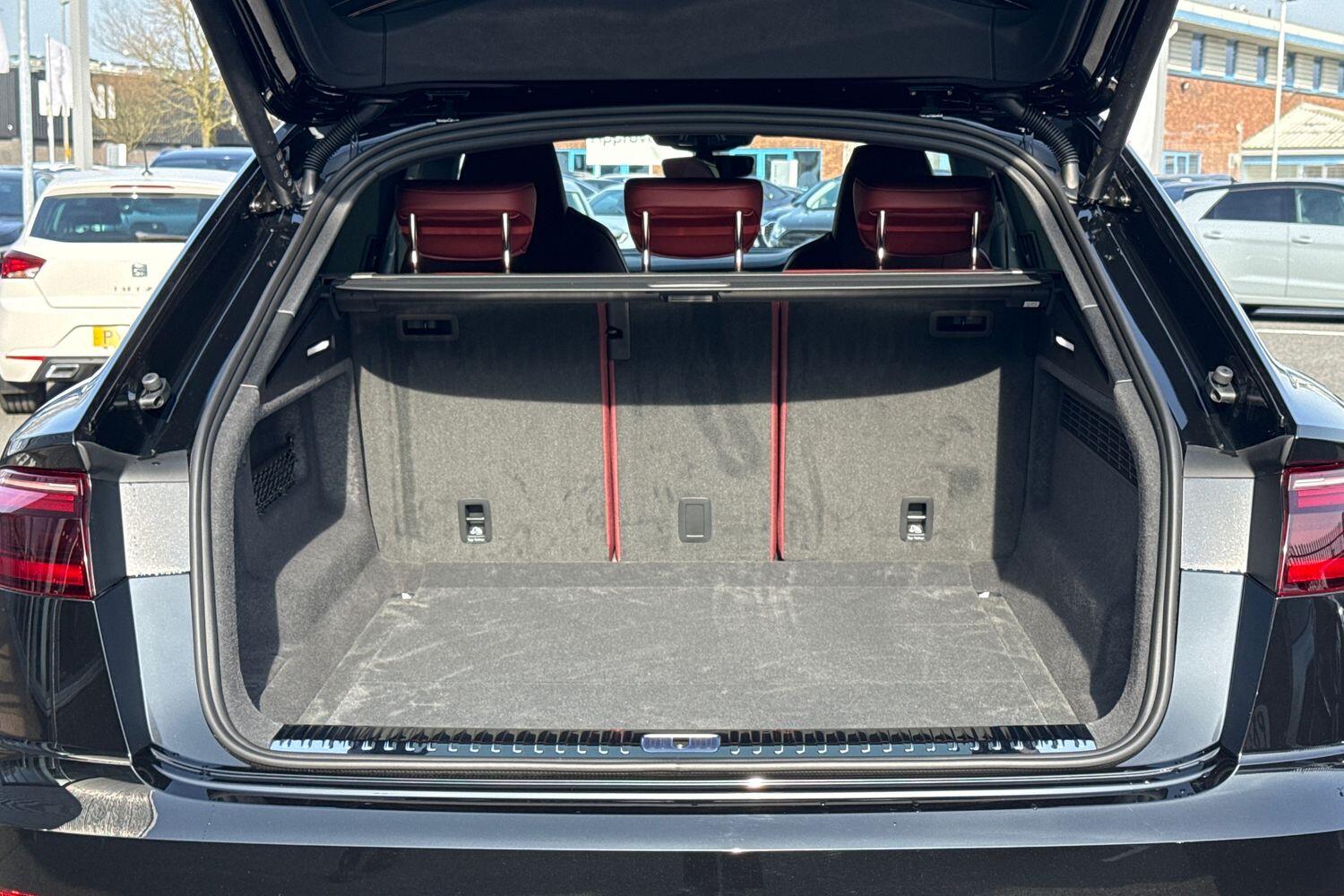 Used Audi SQ8 2026 for sale - 78029487: Photo 9