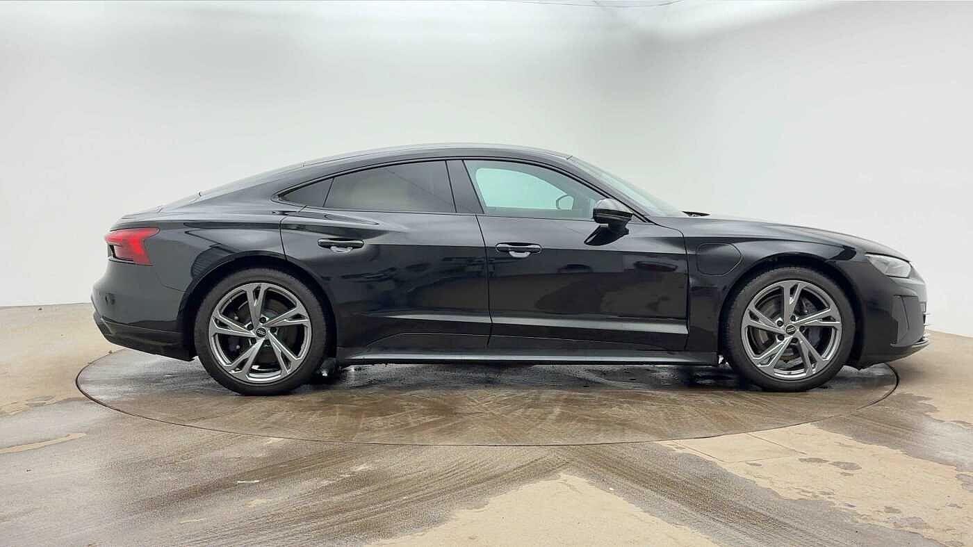 Used Audi e-tron GT 2022 for sale - 77368656: Photo 3