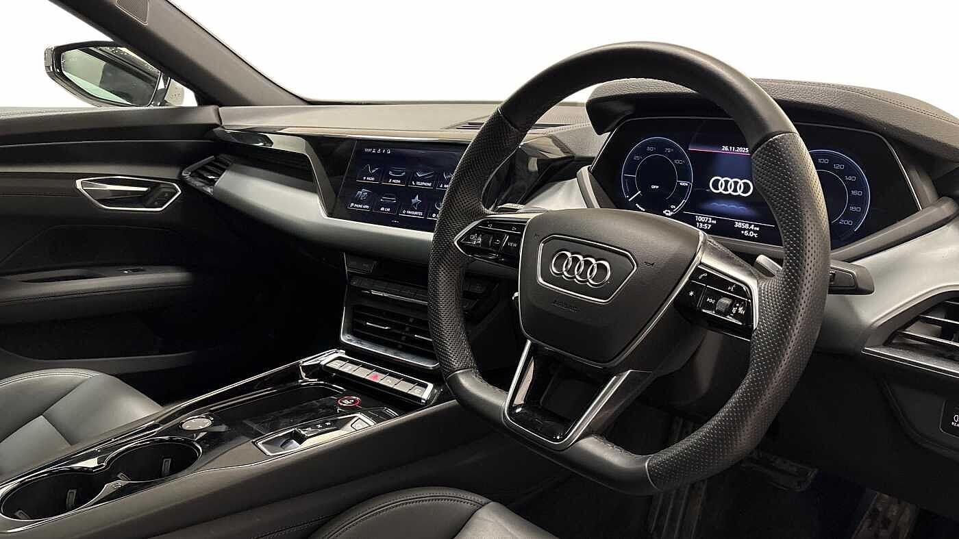 Used Audi e-tron GT 2022 for sale - 77368656: Photo 6