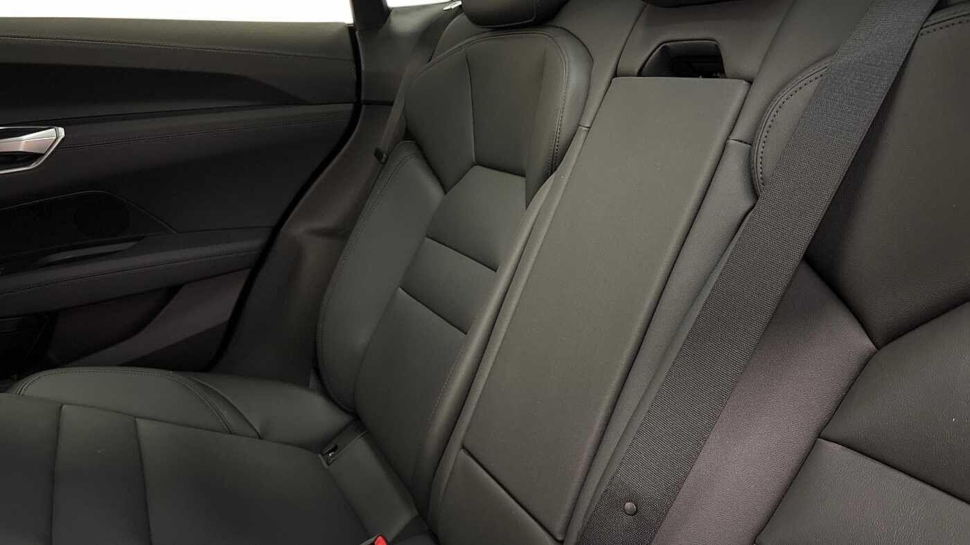 Used Audi e-tron GT 2022 for sale - 77368656: Photo 7