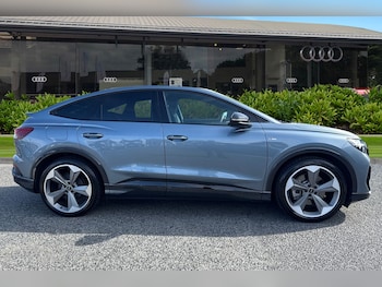 Used Audi Q4 e-tron 2024 for sale - 75445618: Photo