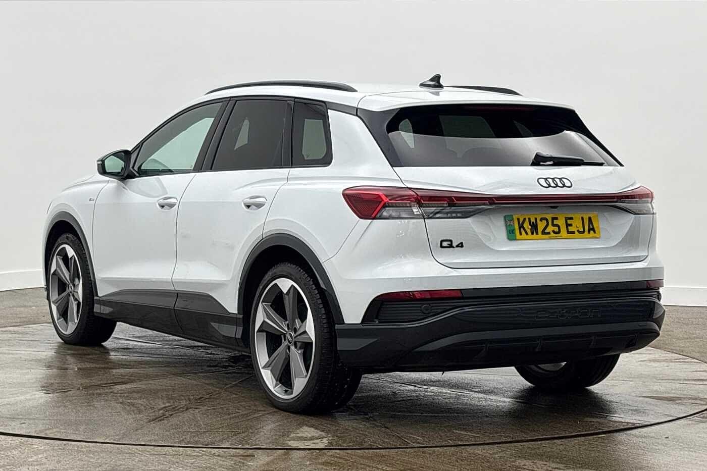 Used Audi Q4 e-tron 2025 for sale - 77791882: Photo 3