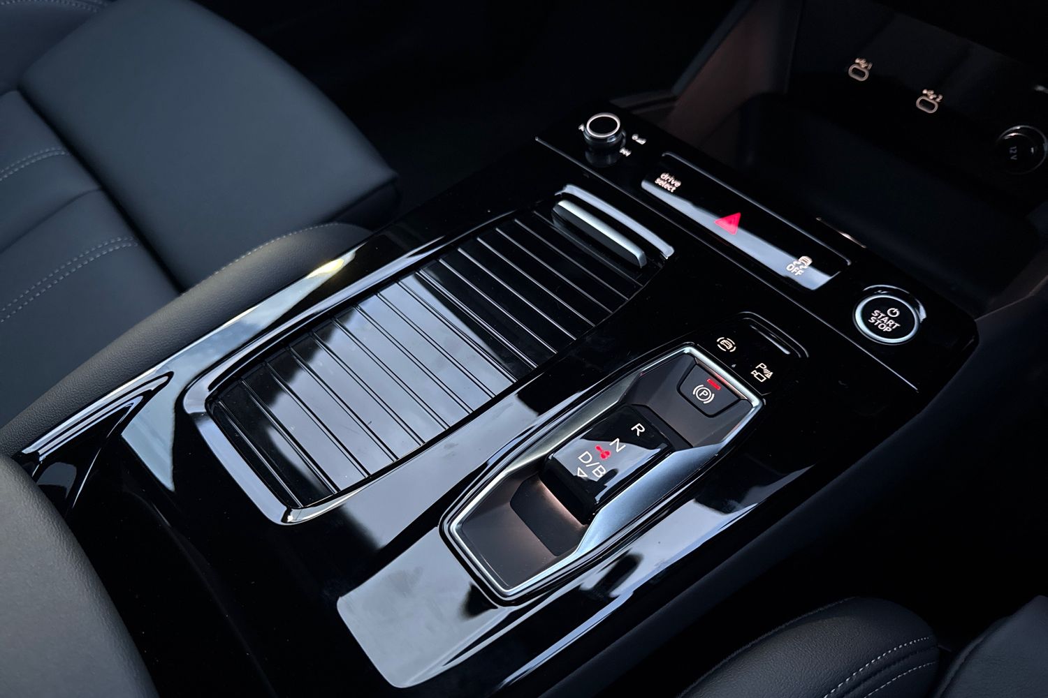 Used Audi Q6 e-tron 2025 for sale - 76909365: Photo 22