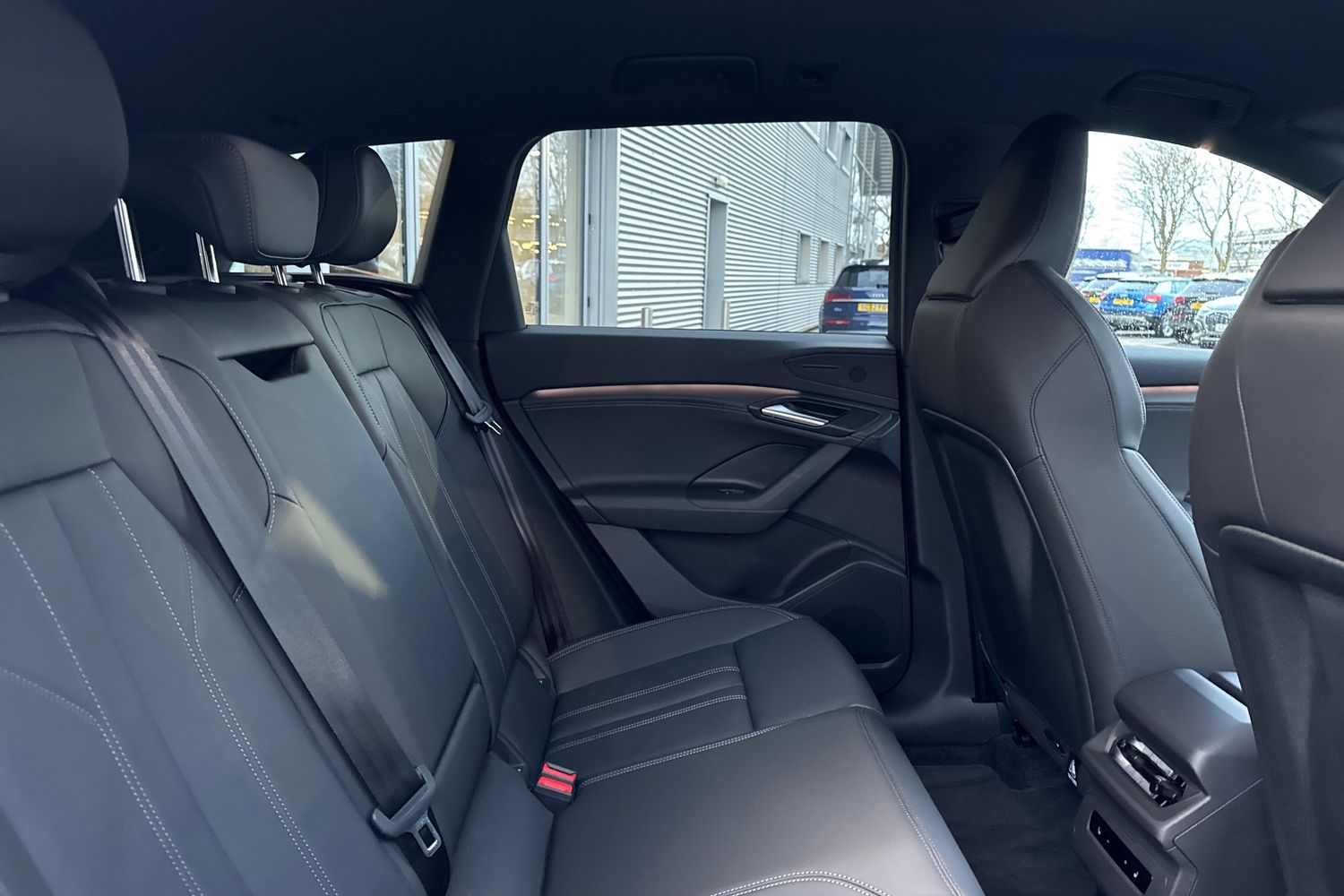 Used Audi Q6 e-tron 2025 for sale - 76909365: Photo 36