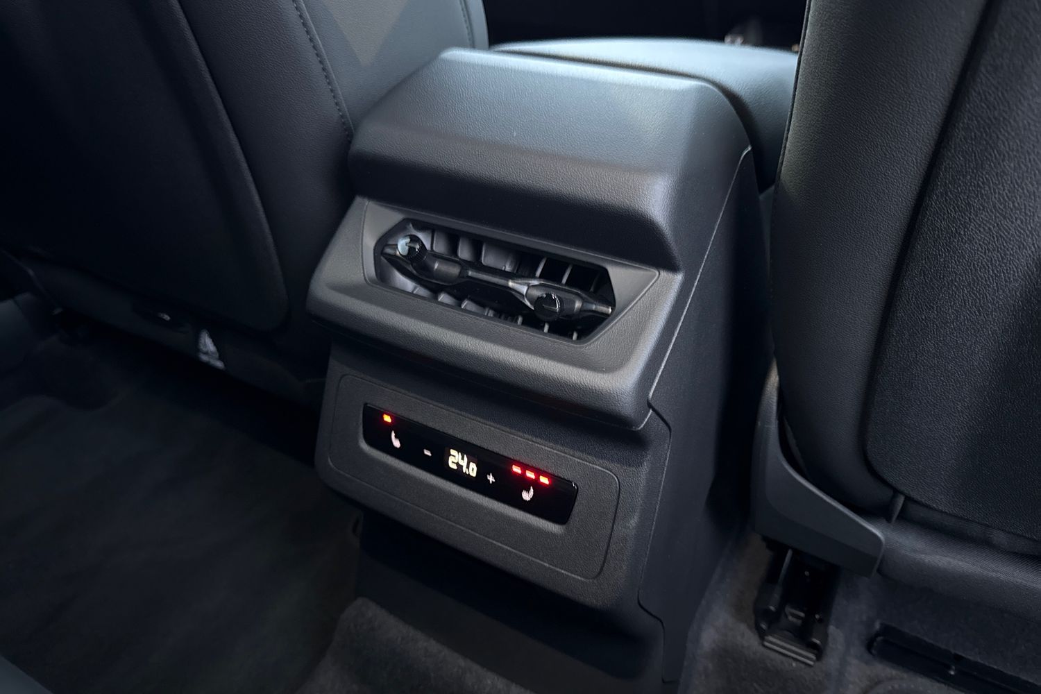 Used Audi Q6 e-tron 2025 for sale - 76909365: Photo 37