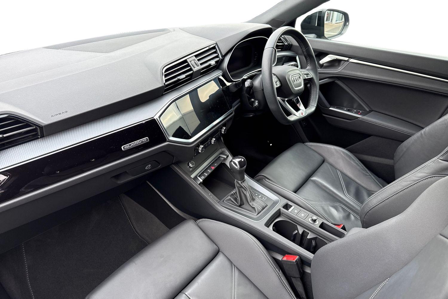 Used Audi Q3 2023 for sale - 77963412: Photo 15