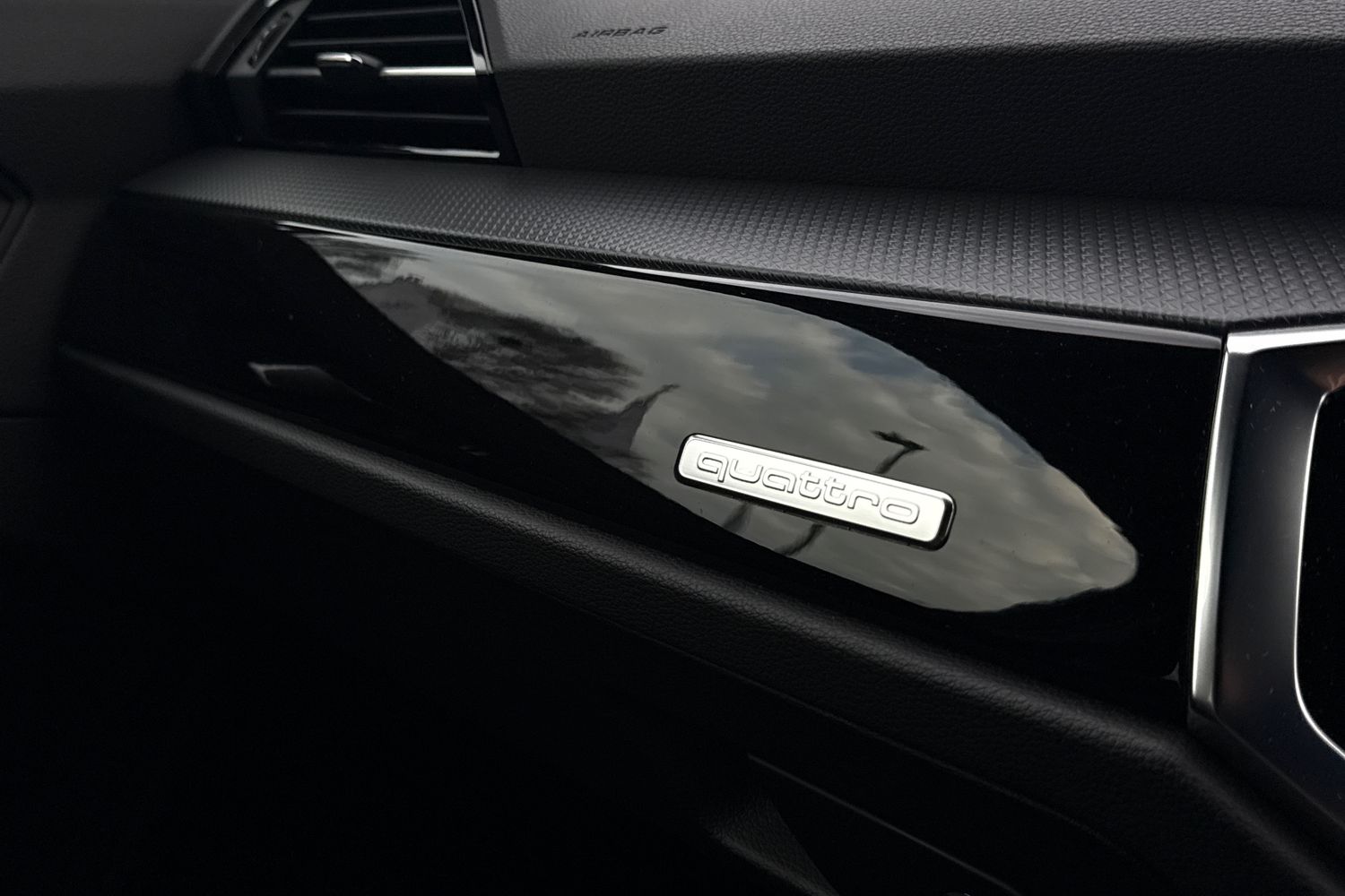 Used Audi Q3 2023 for sale - 77963412: Photo 56