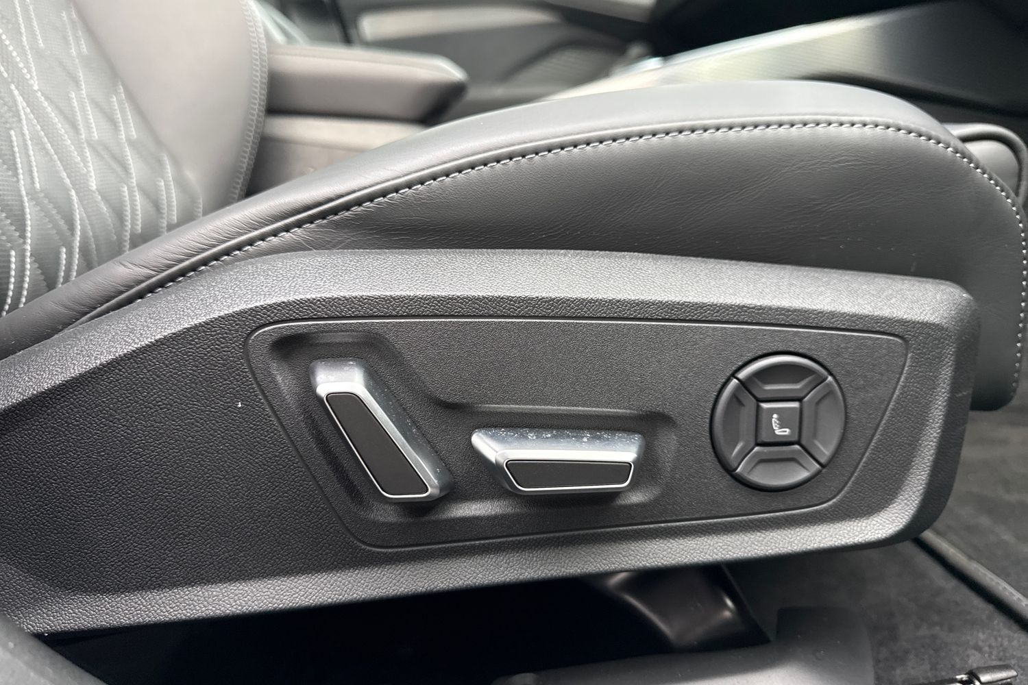 Used Audi S5 Avant 2025 for sale - 77642107: Photo 41