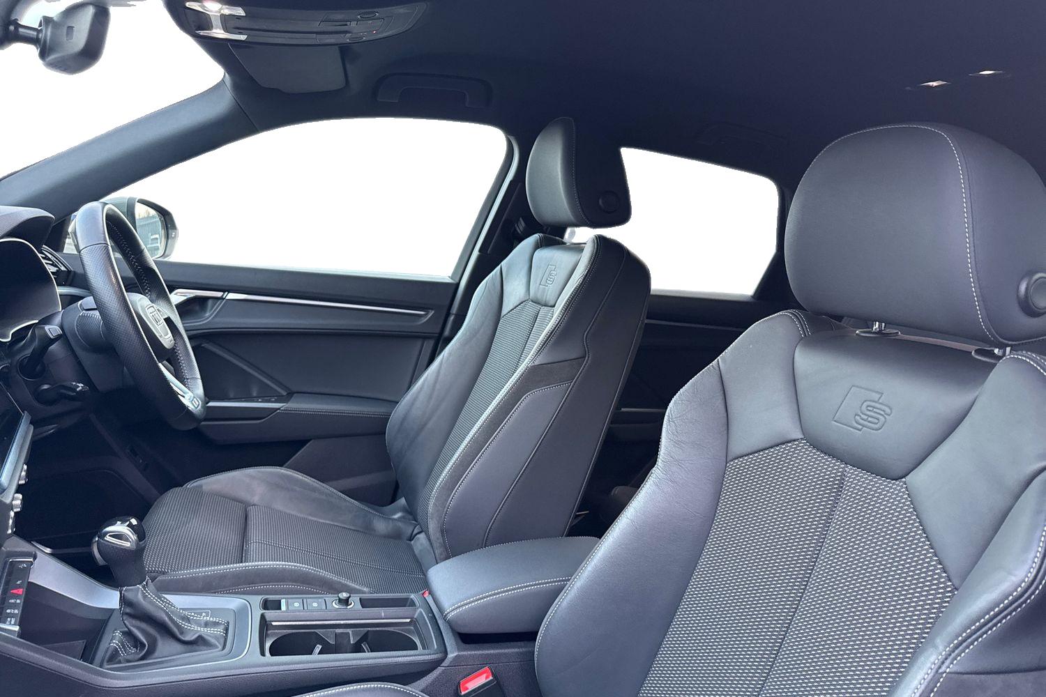 Used Audi Q3 2020 for sale - 77368426: Photo 15