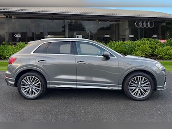 Used Audi Q3 2020 for sale - 77368426: Photo