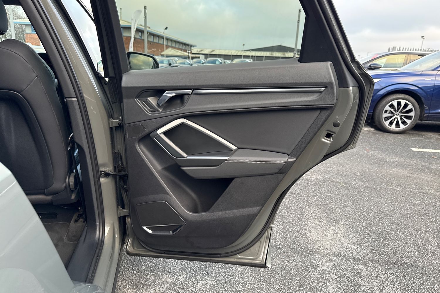 Used Audi Q3 2020 for sale - 77368426: Photo 41