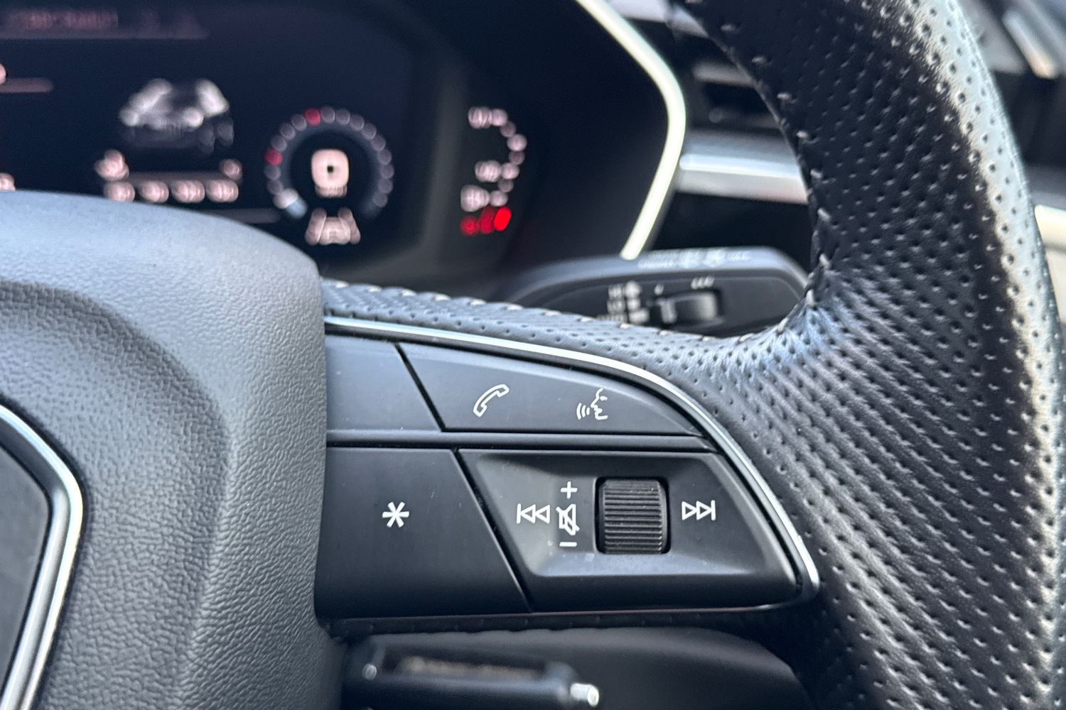 Used Audi Q3 2020 for sale - 77368426: Photo 50