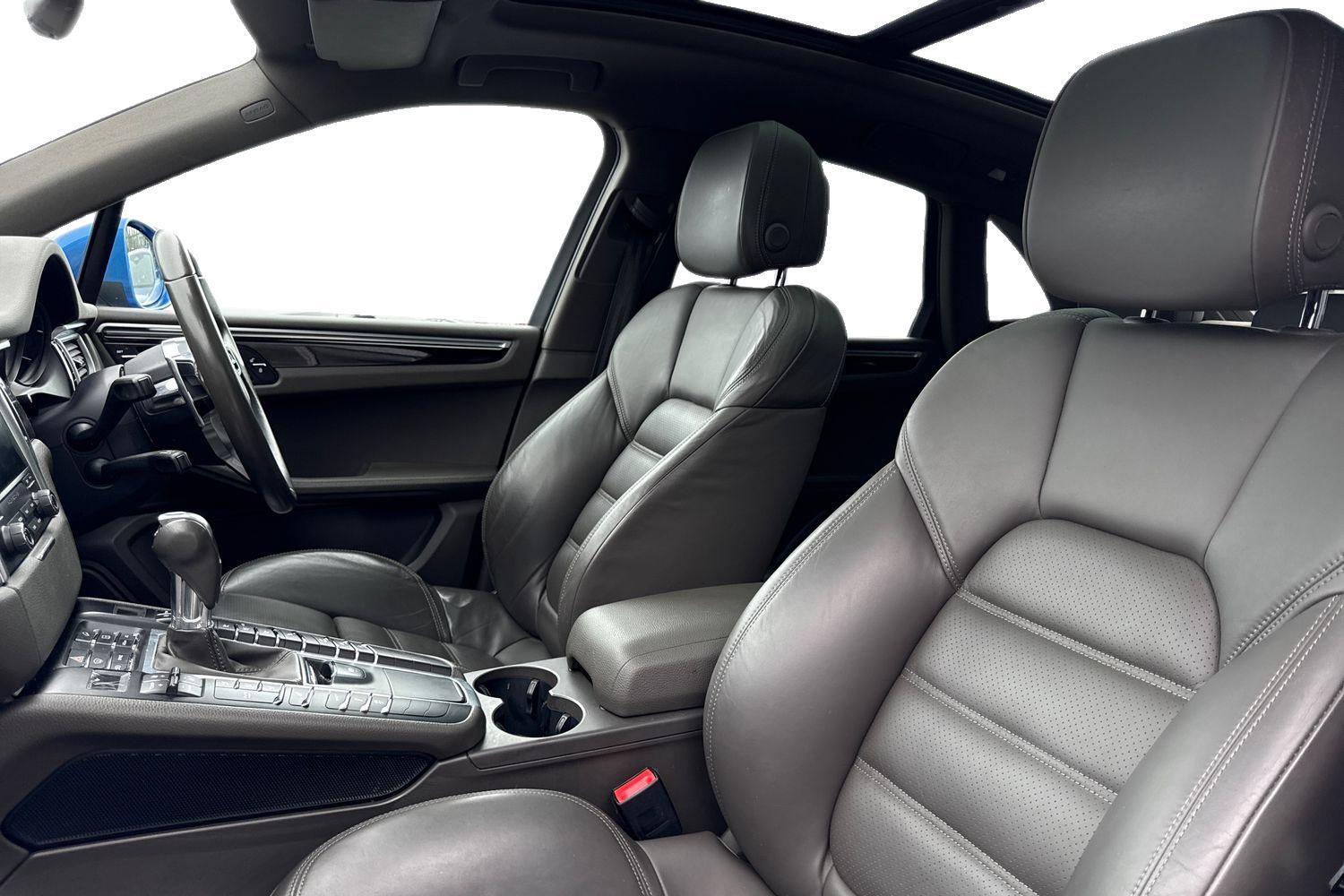 Used Porsche Macan 2017 for sale - 78107404: Photo 10