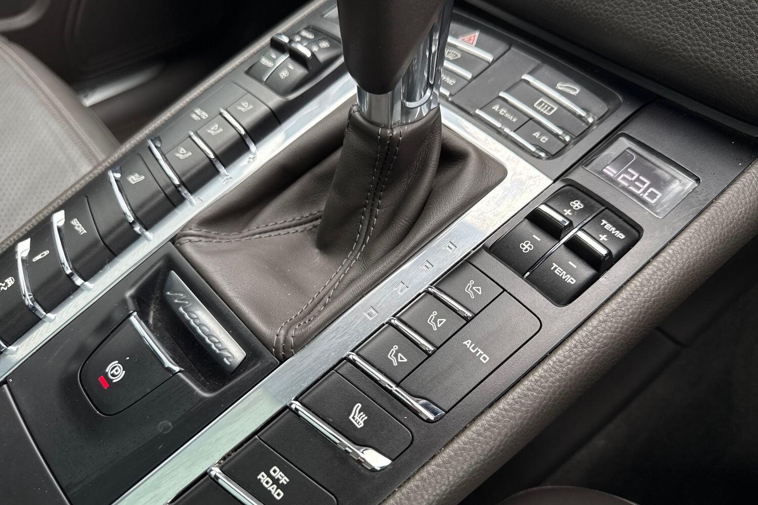 Used Porsche Macan 2017 for sale - 78107404: Photo 18