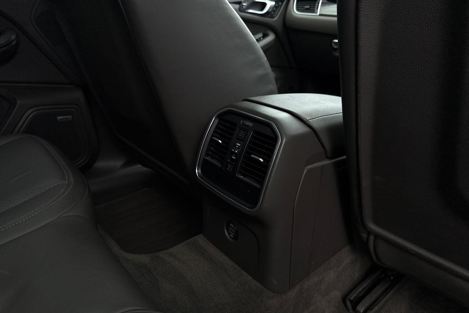 Used Porsche Macan 2017 for sale - 78107404: Photo 38