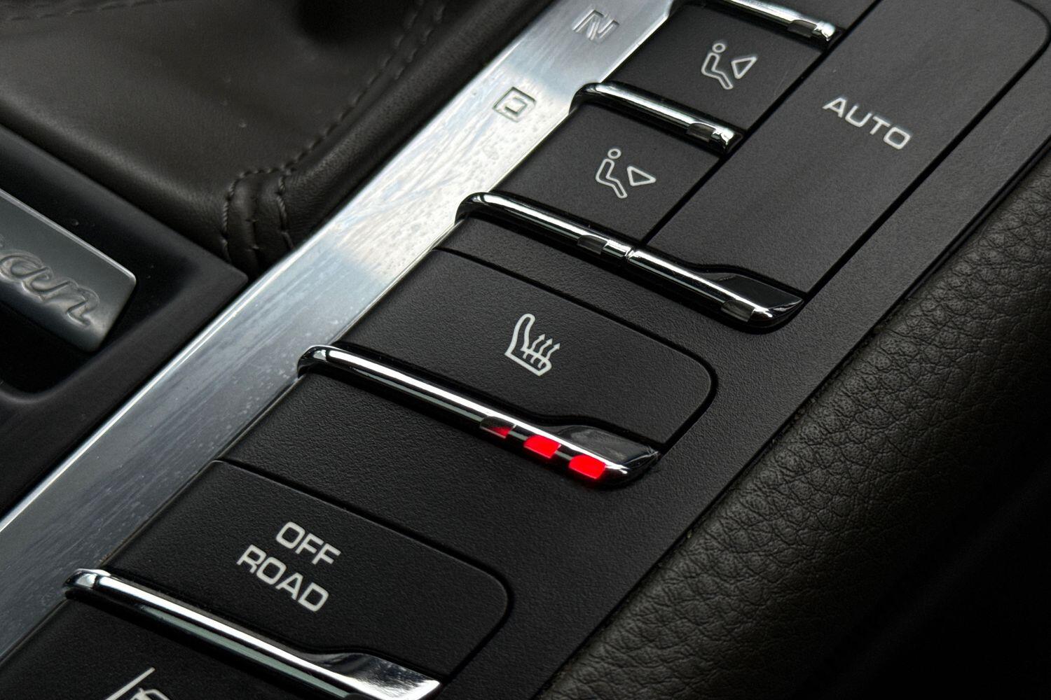 Used Porsche Macan 2017 for sale - 78107404: Photo 58