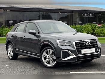 Audi - Q2