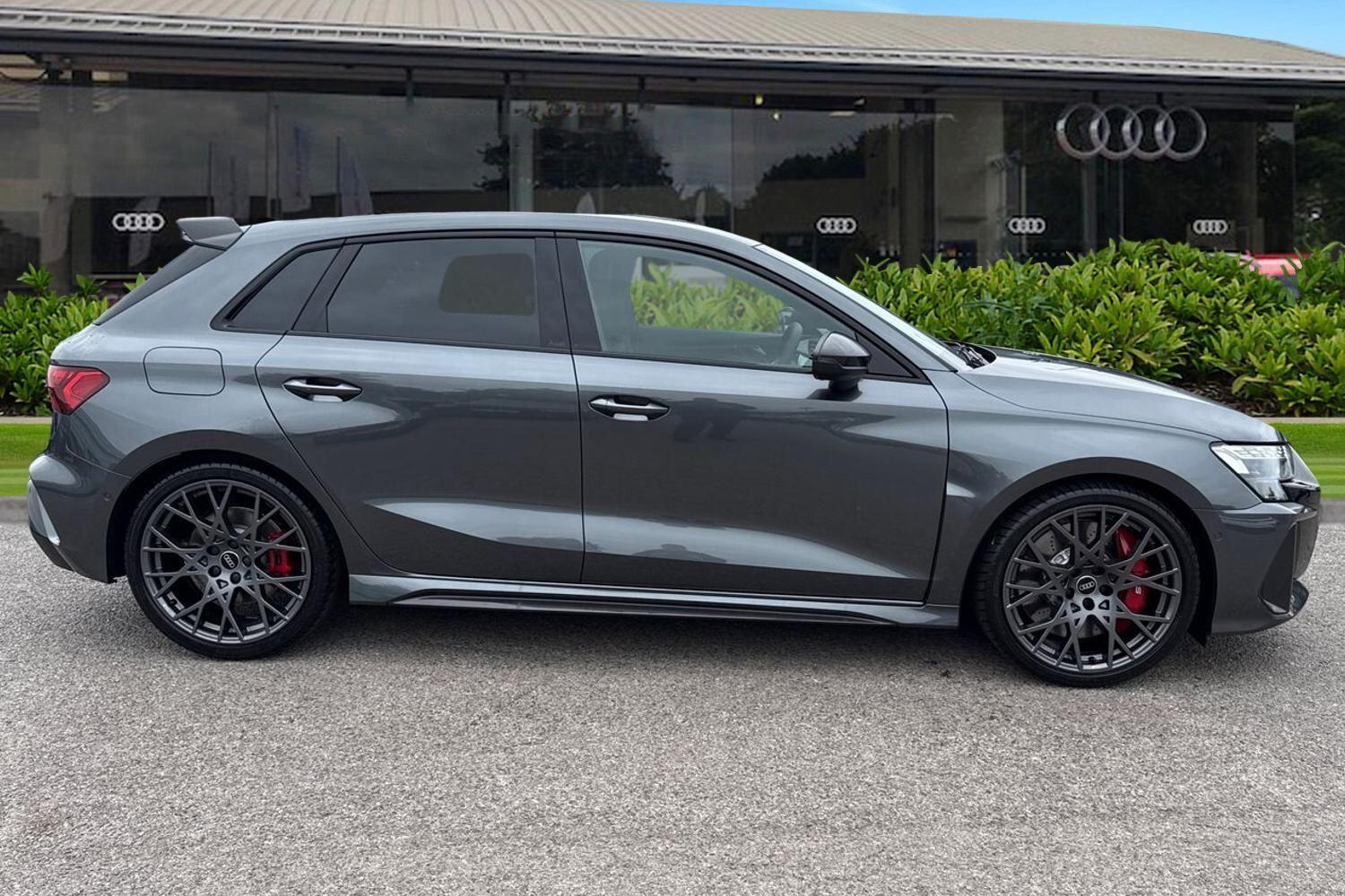 Used Audi RS3 2025 for sale - 76334380: Photo 3