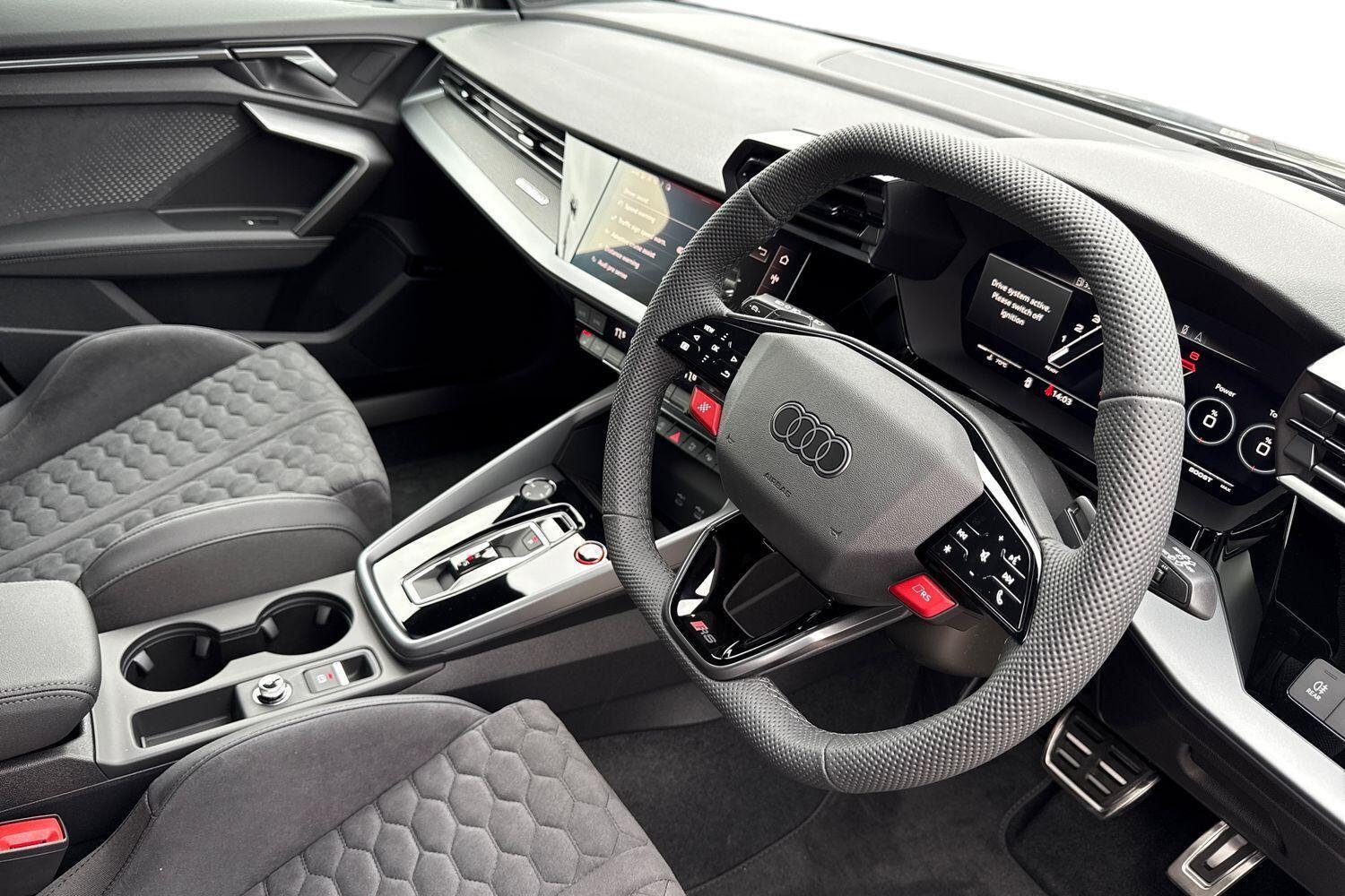 Used Audi RS3 2025 for sale - 76334380: Photo 7