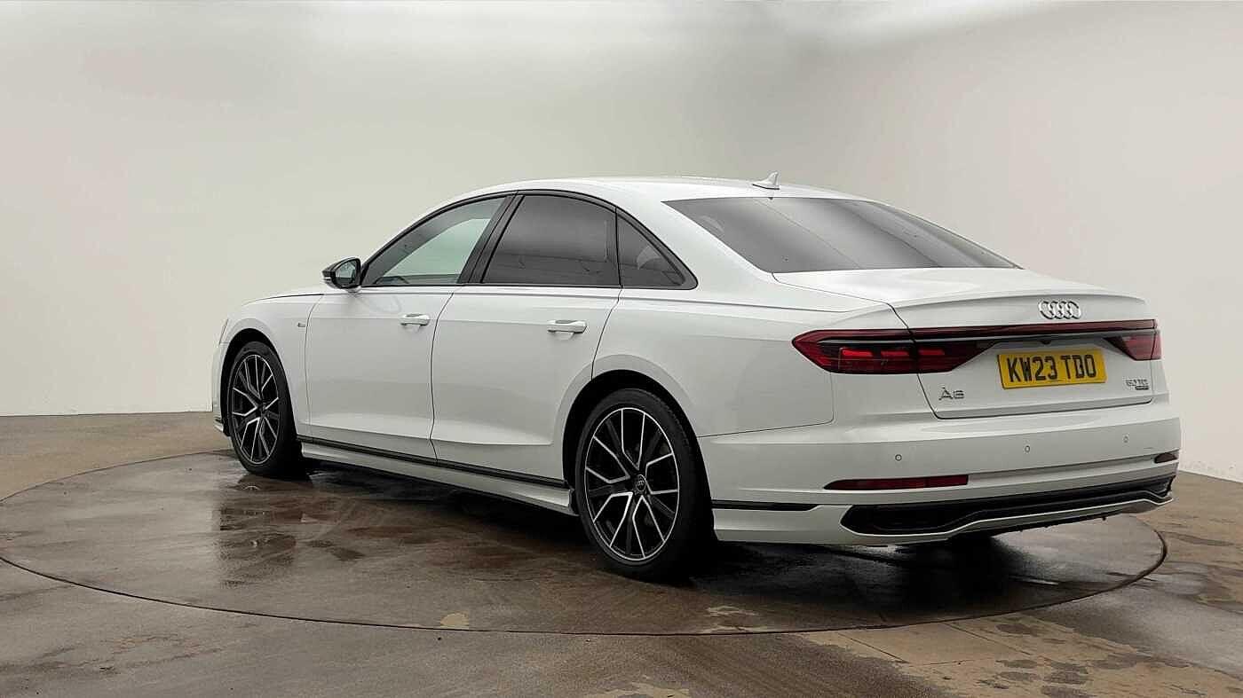 Used Audi A8 2023 for sale - 76590518: Photo 2