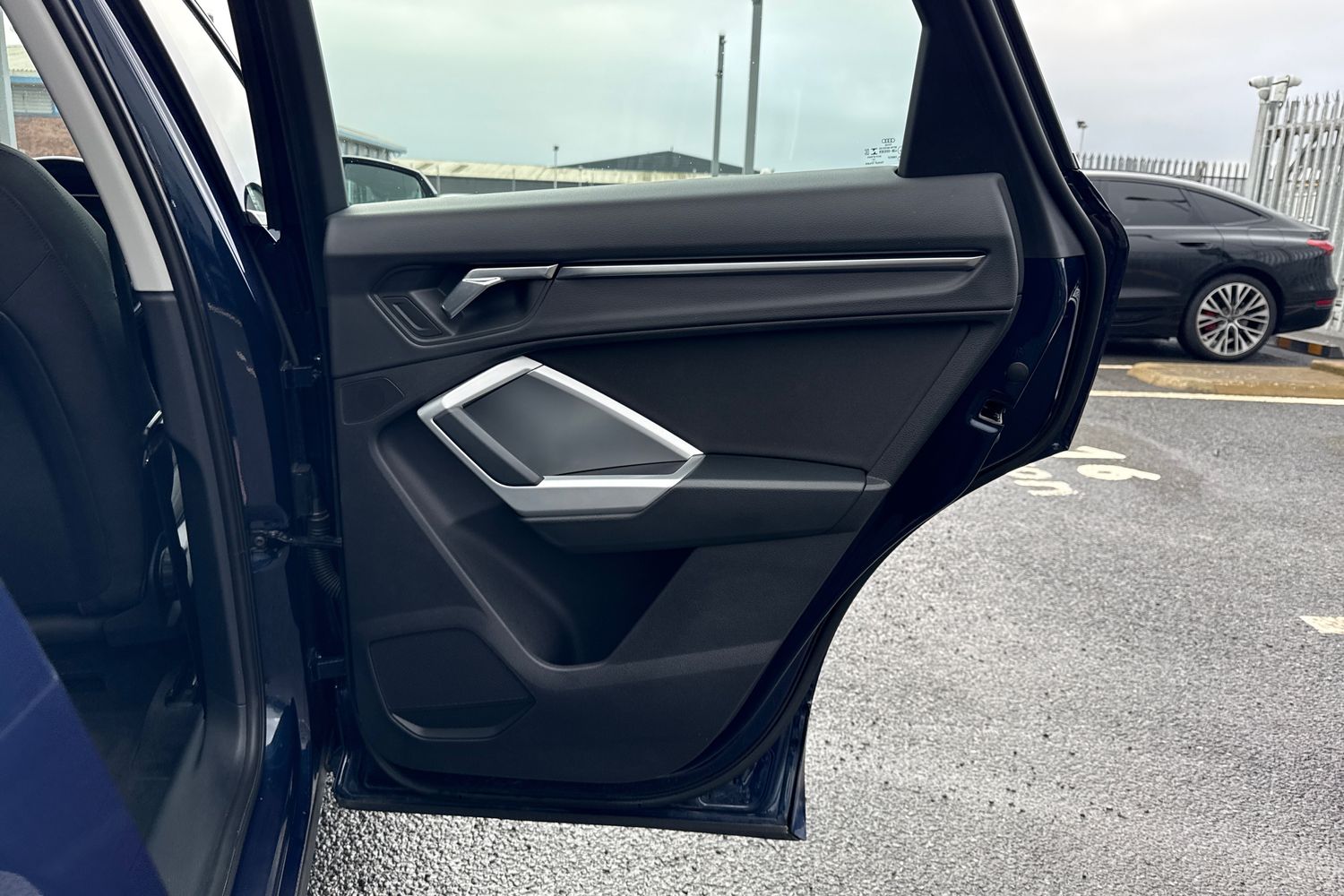 Used Audi Q3 2020 for sale - 77812576: Photo 43