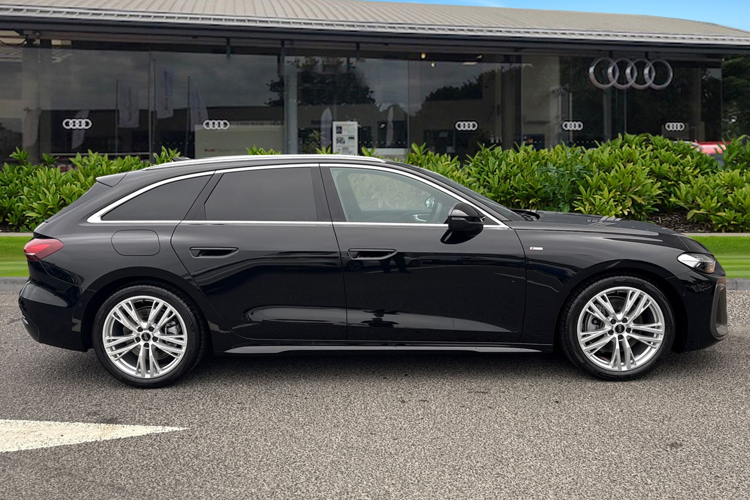 Used Audi A5 2025 for sale - 76368647: Photo 3
