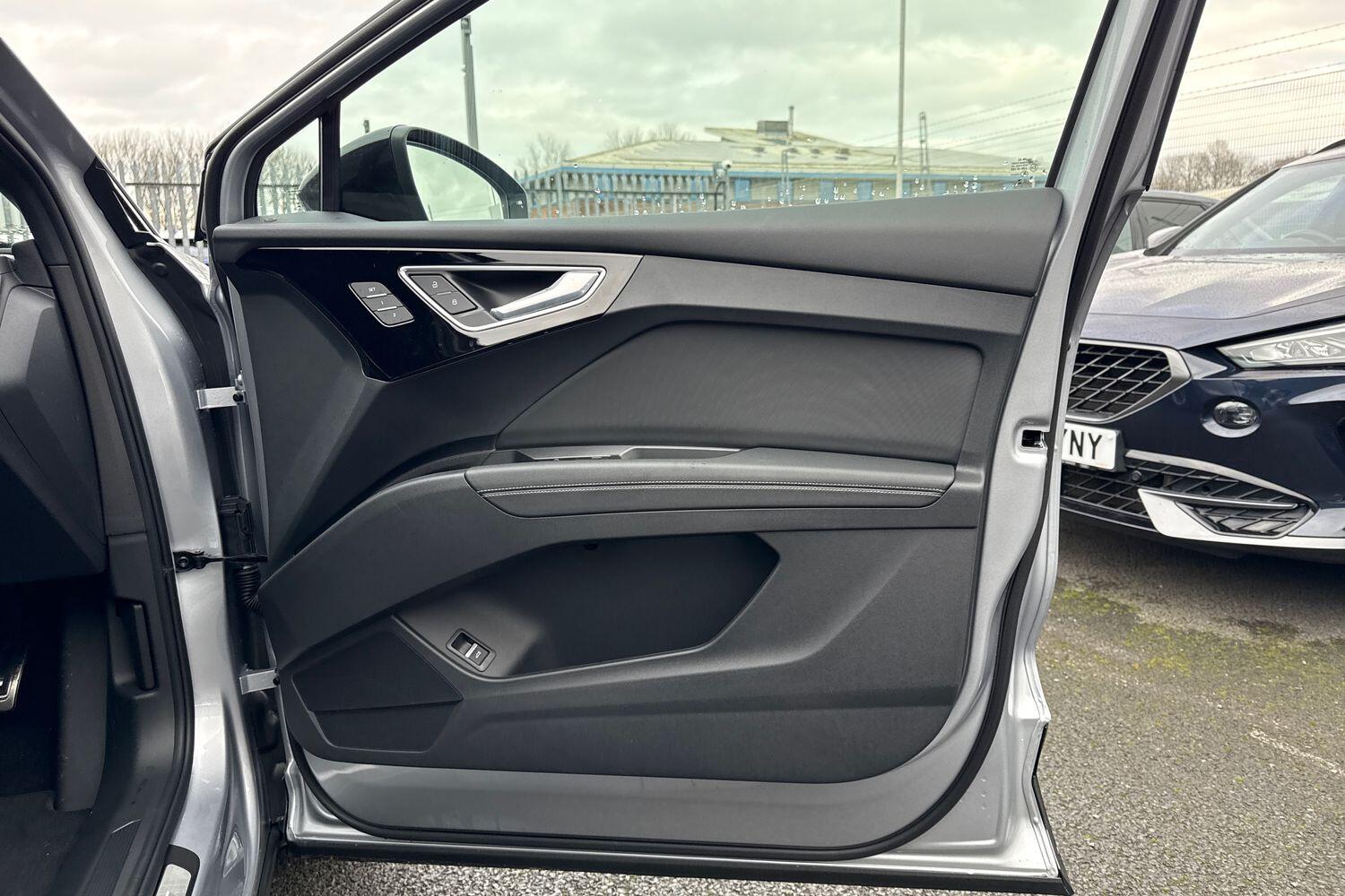 Used Audi Q4 e-tron 2026 for sale - 77451051: Photo 47