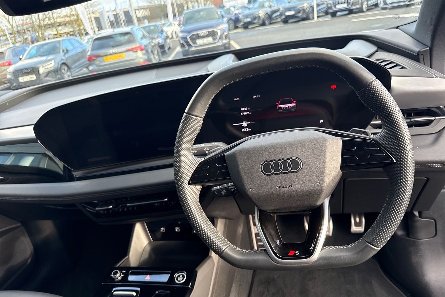 Used Audi Q6 e-tron 2024 for sale - 77368399: Photo 18