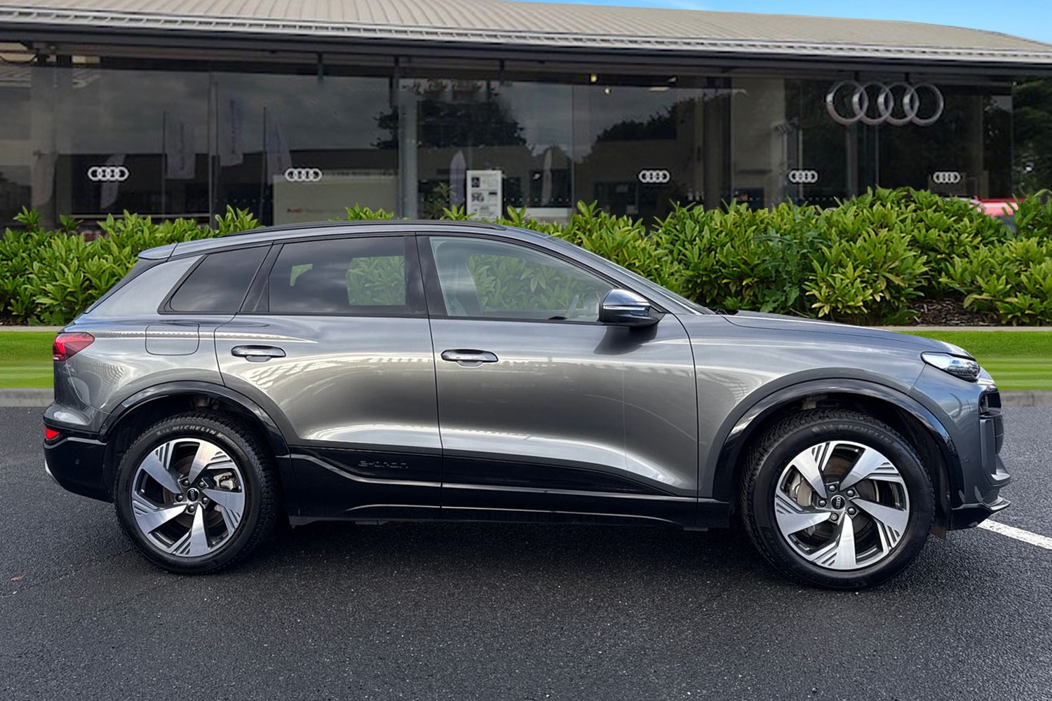 Used Audi Q6 e-tron 2024 for sale - 77368399: Photo 3