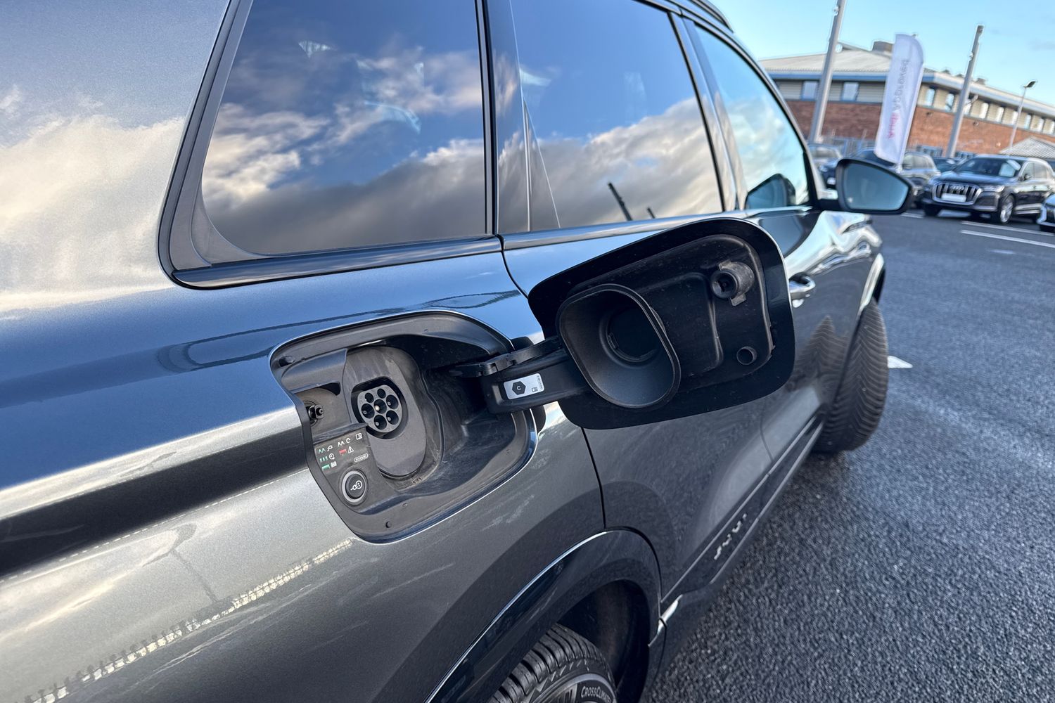 Used Audi Q6 e-tron 2024 for sale - 77368399: Photo 30