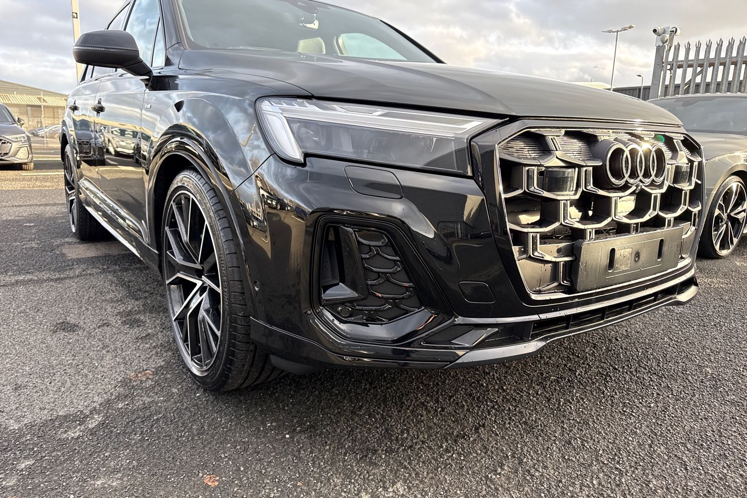 Used Audi Q7 2026 for sale - 77601648: Photo 8