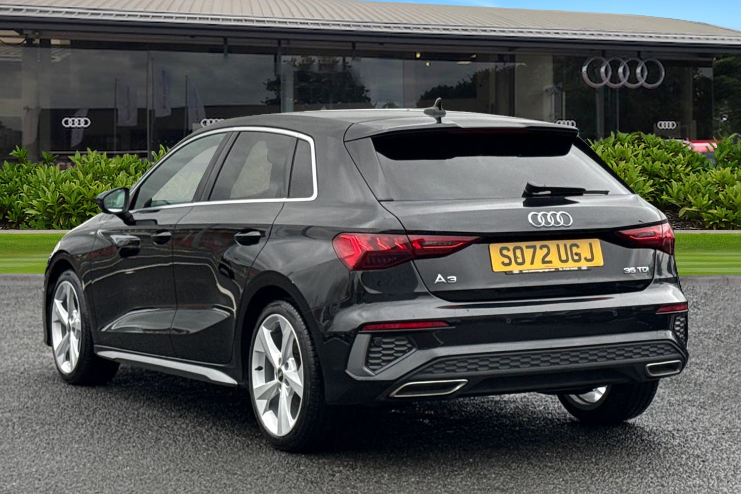 Used Audi A3 2022 for sale - 76476065: Photo 2