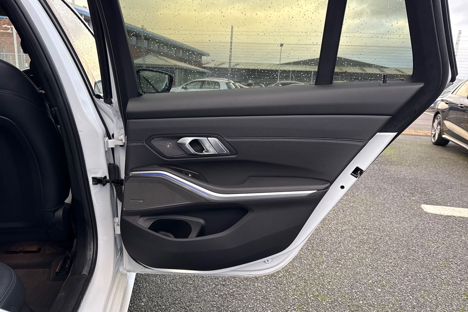 Used BMW 3 Series 2019 for sale - 77368388: Photo 43