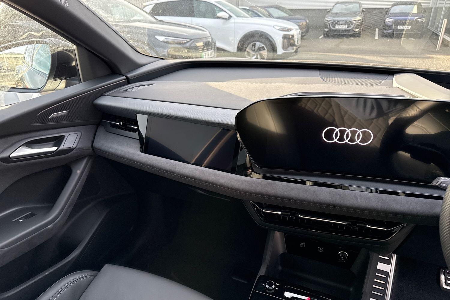 Used Audi Q6 e-tron 2025 for sale - 76968073: Photo 14