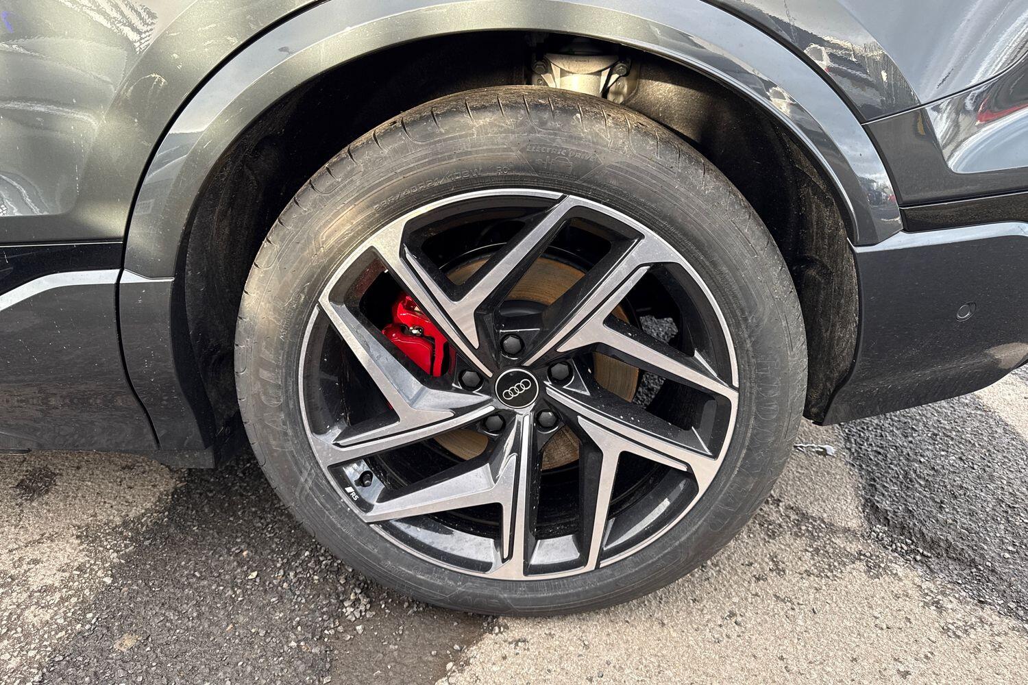 Used Audi Q6 e-tron 2025 for sale - 76968073: Photo 21