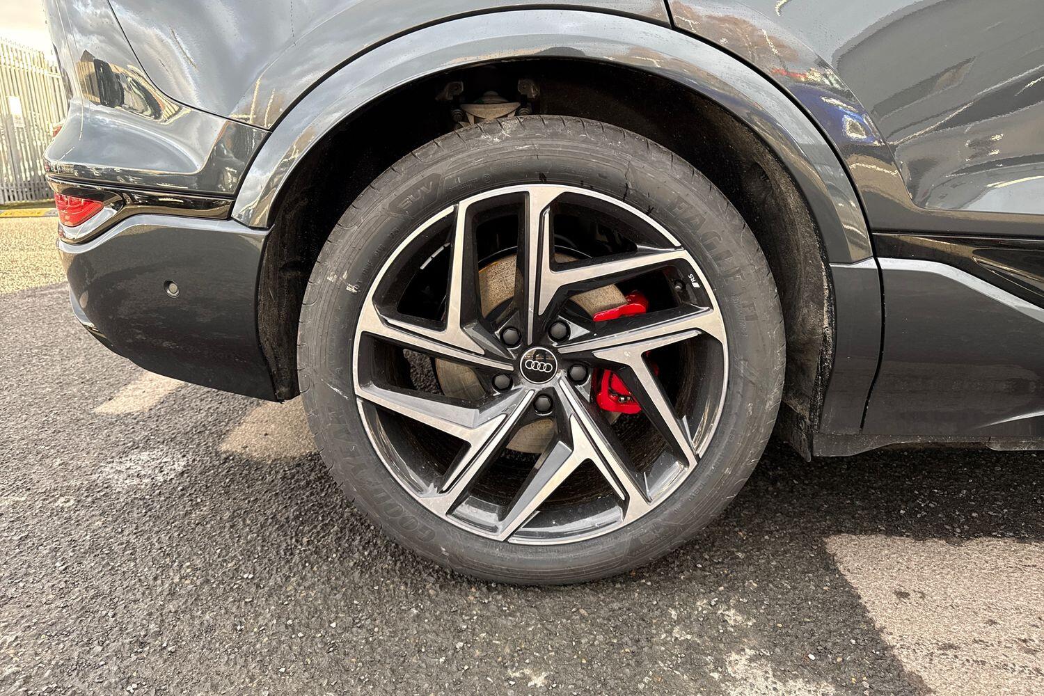 Used Audi Q6 e-tron 2025 for sale - 76968073: Photo 22