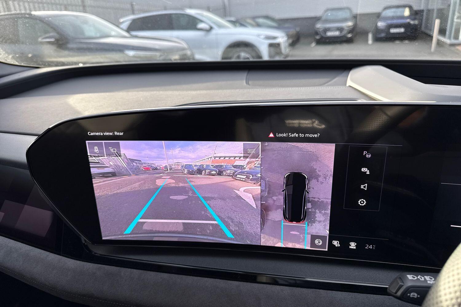 Used Audi Q6 e-tron 2025 for sale - 76968073: Photo 42