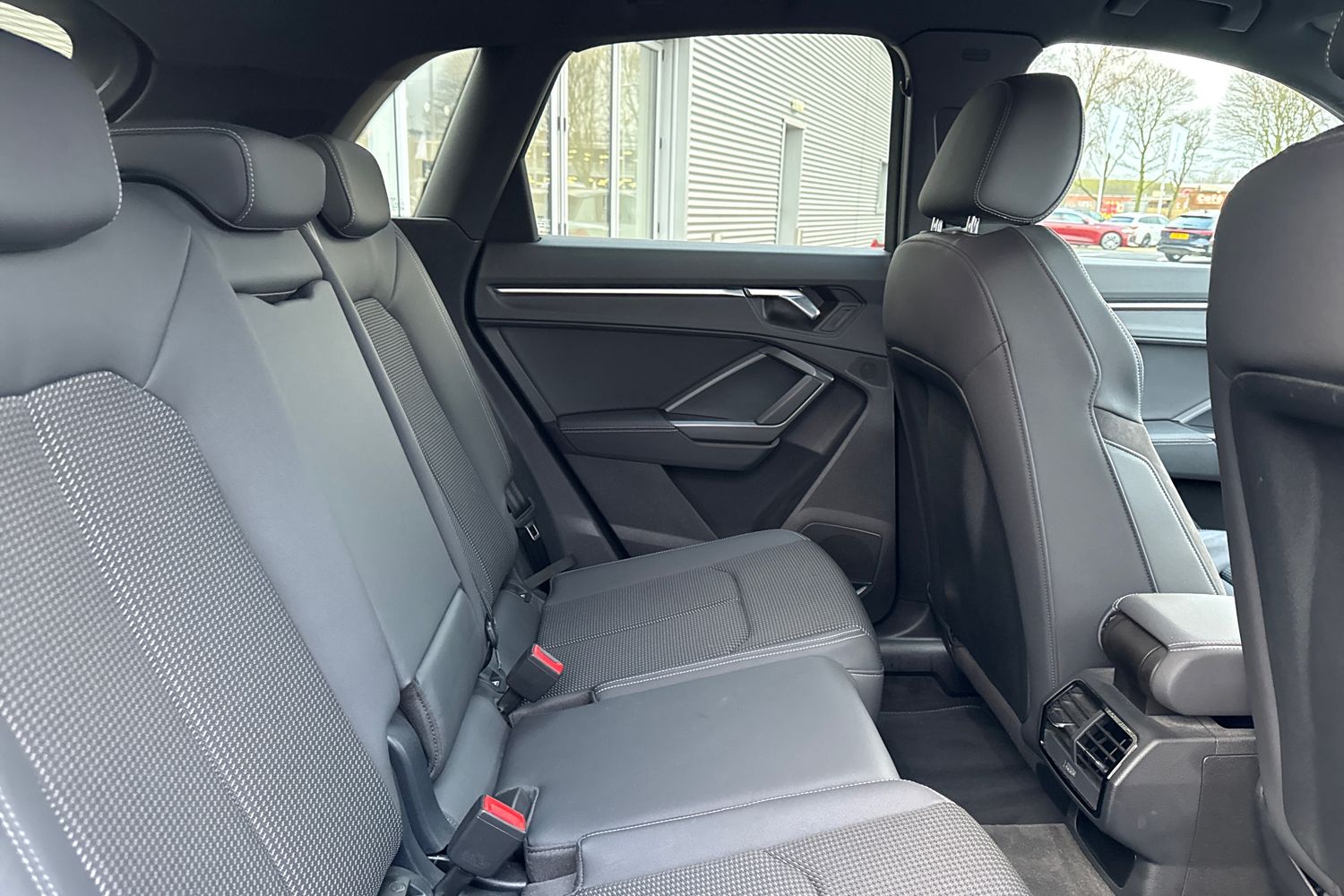 Used Audi Q3 2020 for sale - 76968045: Photo 36