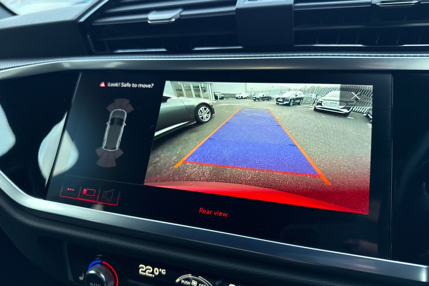 Used Audi Q3 2020 for sale - 76968045: Photo 54