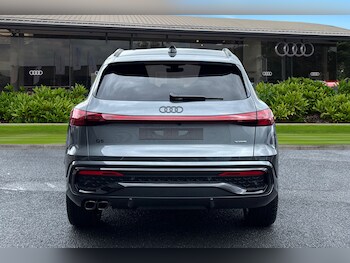 Used Audi Q5 2025 for sale - 75787835: Photo