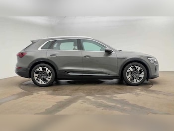 Used Audi Q8 e-tron 2025 for sale - 78655131: Photo