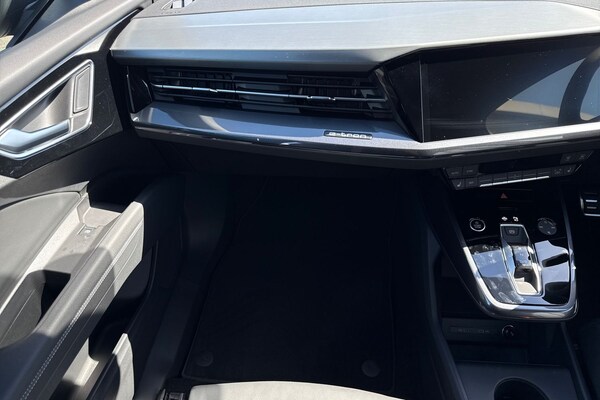 Used Audi Q4 e-tron 2025 for sale - 75819547: Photo 19