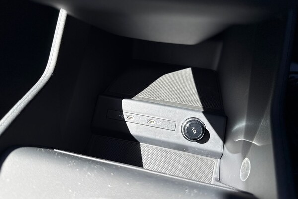 Used Audi Q4 e-tron 2025 for sale - 75819547: Photo 29
