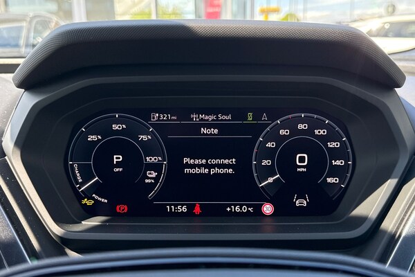 Used Audi Q4 e-tron 2025 for sale - 75819547: Photo 32