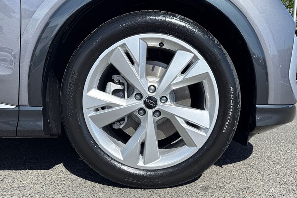 Used Audi Q4 e-tron 2025 for sale - 75819547: Photo 9