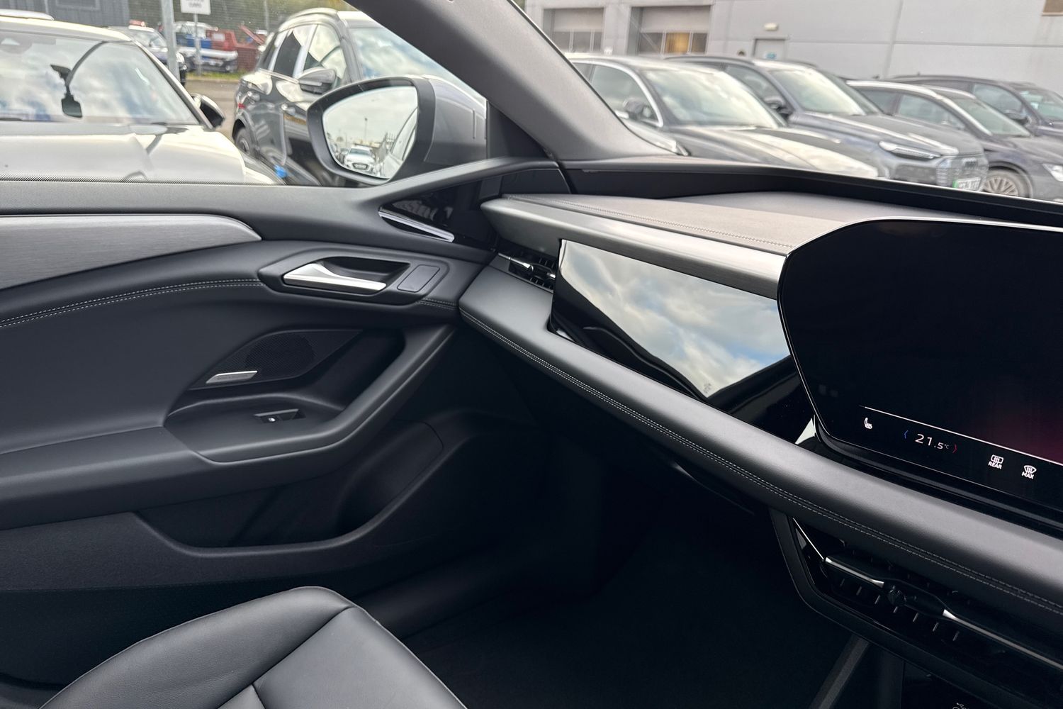 Used Audi A6 e-tron Avant 2025 for sale - 76300361: Photo 19