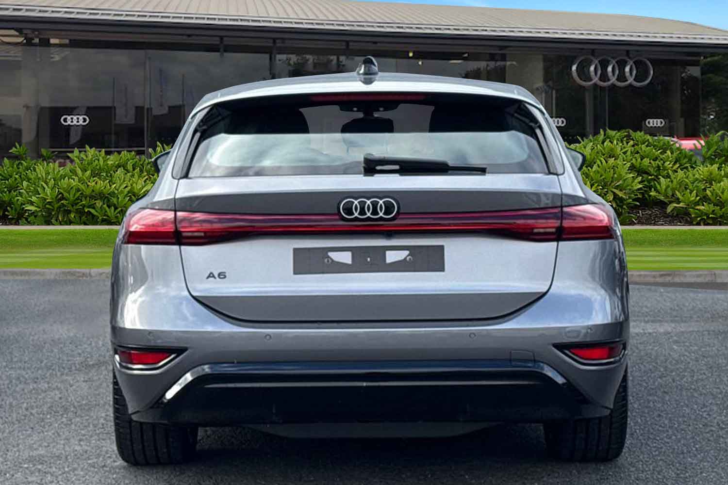 Used Audi A6 e-tron Avant 2025 for sale - 76300361: Photo 4