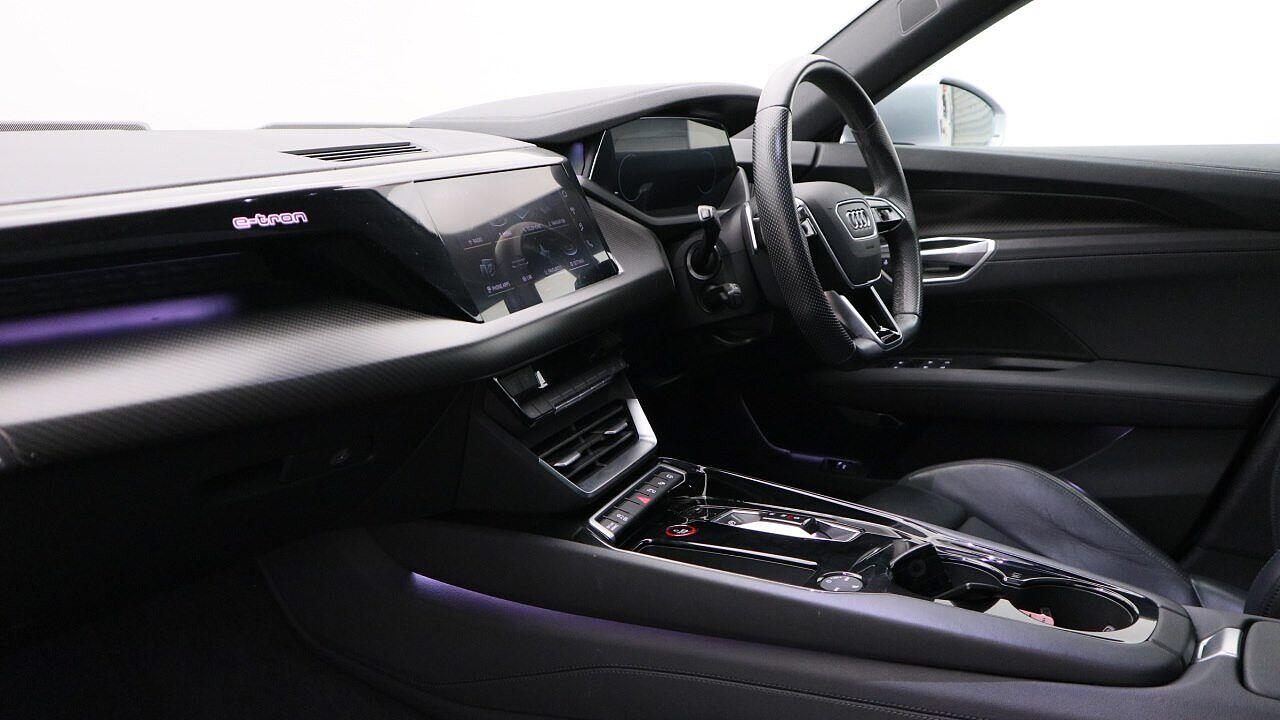 Used Audi e-tron GT 2022 for sale - 77262520: Photo 2